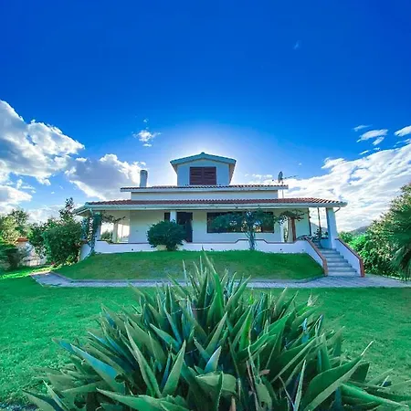 Villa Villa Monte Longu Posada (Sardinia)